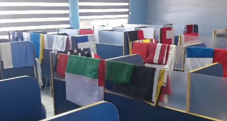 Proyecto De Mejoramiento Laboratorio De Idioma, Colegio San Fernando College